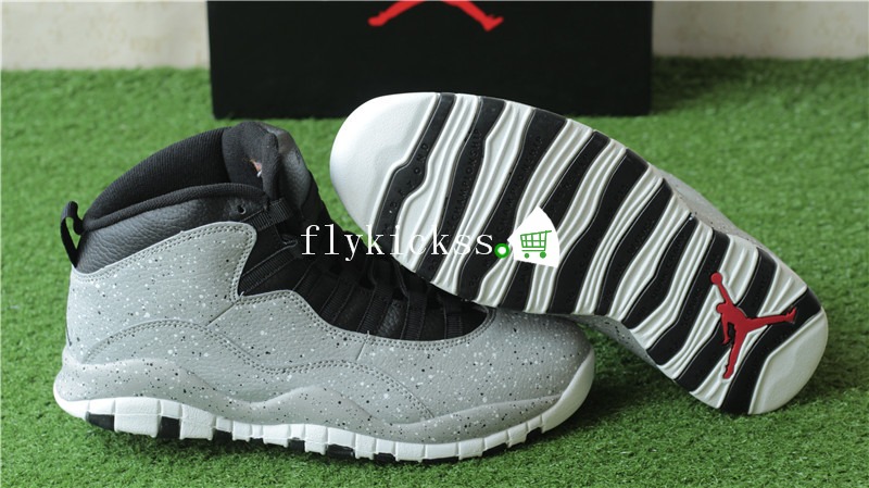 Air Jordan 10 Retro Light Smoke